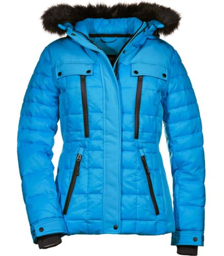 Giubbotto donna imbottito con cappuccio con pelliccia ecologica. Vestibilità Slim Fit, elementi imbottiti e softshell, antivento e idrorepellente, cerniera doppia direzione, quattro tasche chiuse con cerniera. Colore: Azzurro Acqua