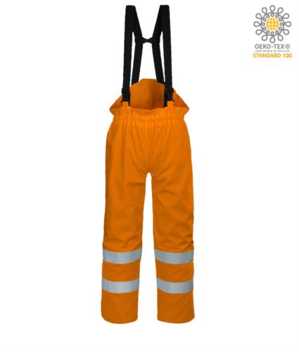 Pantalone antistatico, ignifugo ad alta visibilitÃ , strap regolabili con fibbia regolabile, doppia banda su fondo gamba, certificata EN 343: 2008, UNI EN 20741: 2013, EN 1149-5, EN 13034, UNI EN ISO 14116: 2008, colore arancione, pantalone ignifugo