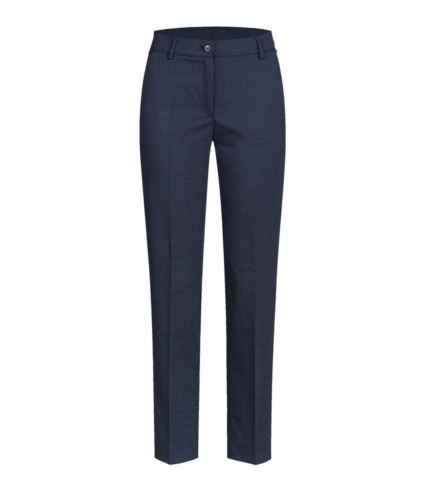 Pantalone donna vestibilità slim, mezzo foderato. Vita alta, taglio a sigaretta, lunghezza alla caviglia. Due tasche laterali, due finte tasche a filetto sui fianchi. Colore: Blu Navy