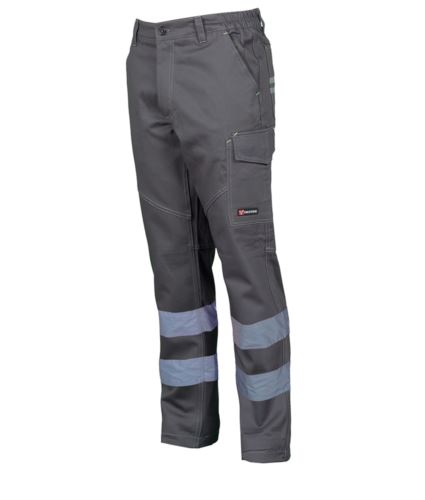Pantaloni multitasche con bande rifrangenti
