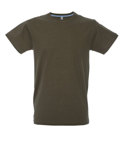T-shirt girocollo maniche corte. Nastro interno collo in cotone Oxford. Colore verde militare.