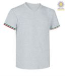 T-shirt a manica corta, con lo scollo a V, tricolore italiano sul fondo manica, colore bianco JR989971.GR